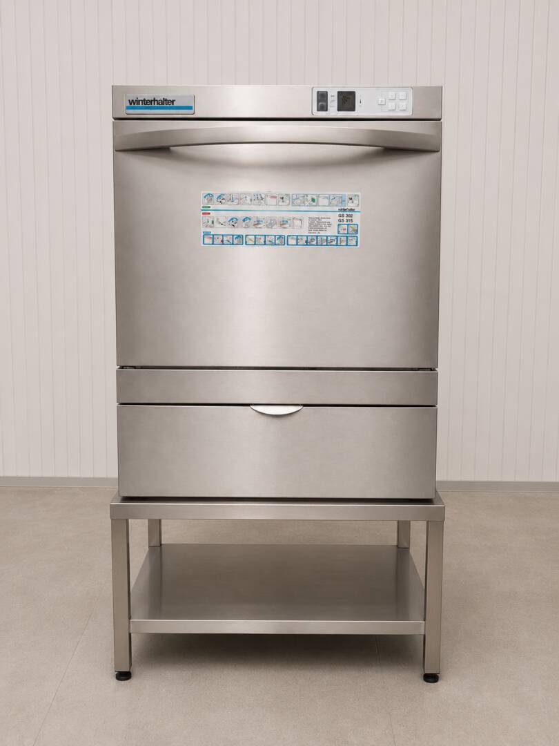 Професионална миялна машина Winterhalter GS 302